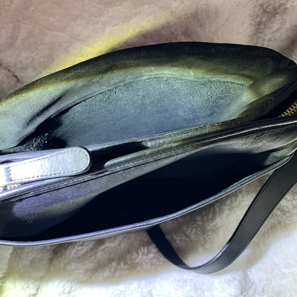 🛑✋✋🛑 Coach vintage Whitney bag  style #4115 - Picture 7 of 10